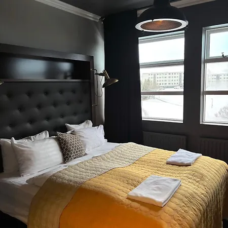 R13 - A Townhouse 2* Reykjavík