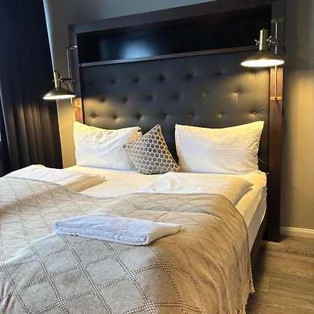R13 - A Townhouse Otel